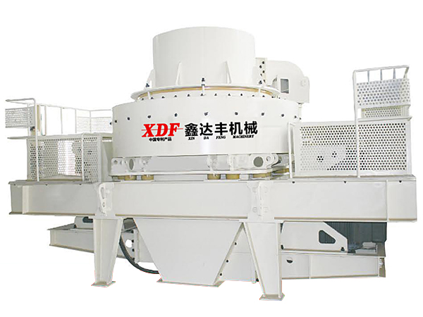 離心沖擊破碎機(jī)